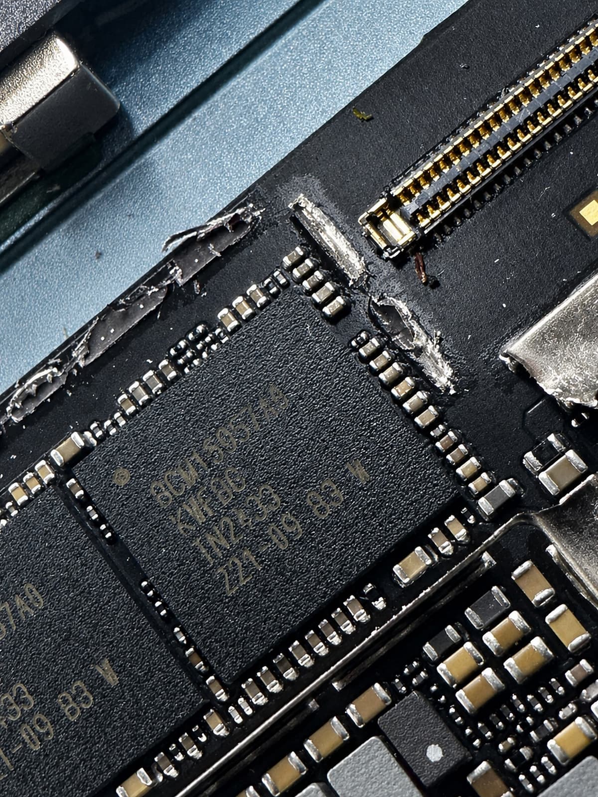 iPad Air Touch Controller IC